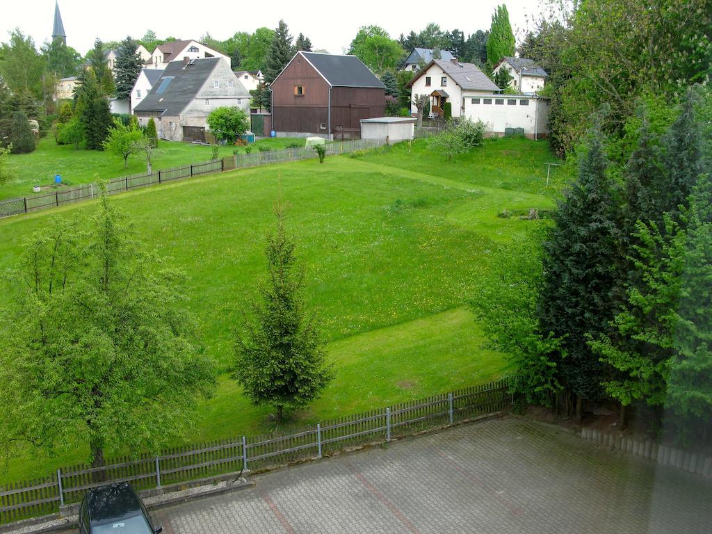 Landhotel Goldener Becher Limbach-Oberfrohna Ruang foto