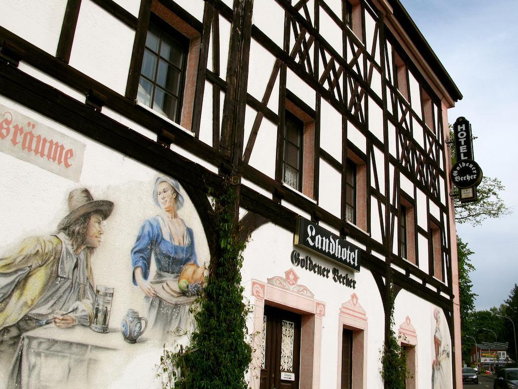 Landhotel Goldener Becher Limbach-Oberfrohna Bagian luar foto